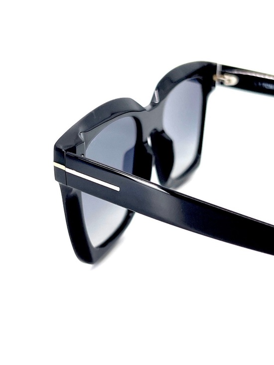 Tom Ford Polarized Sari TF690 Black Square Women\'s Sunglasses main image 8